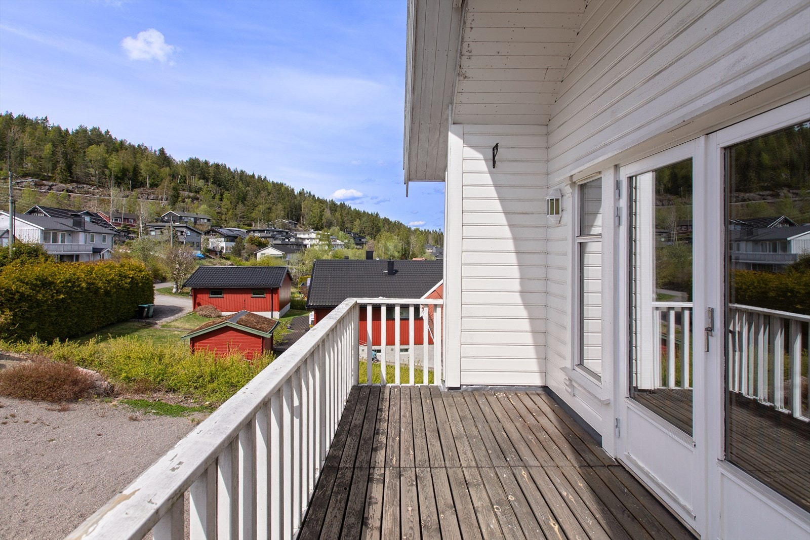 Overbygget balkong med utgang fra loftstuen. Galleribilde