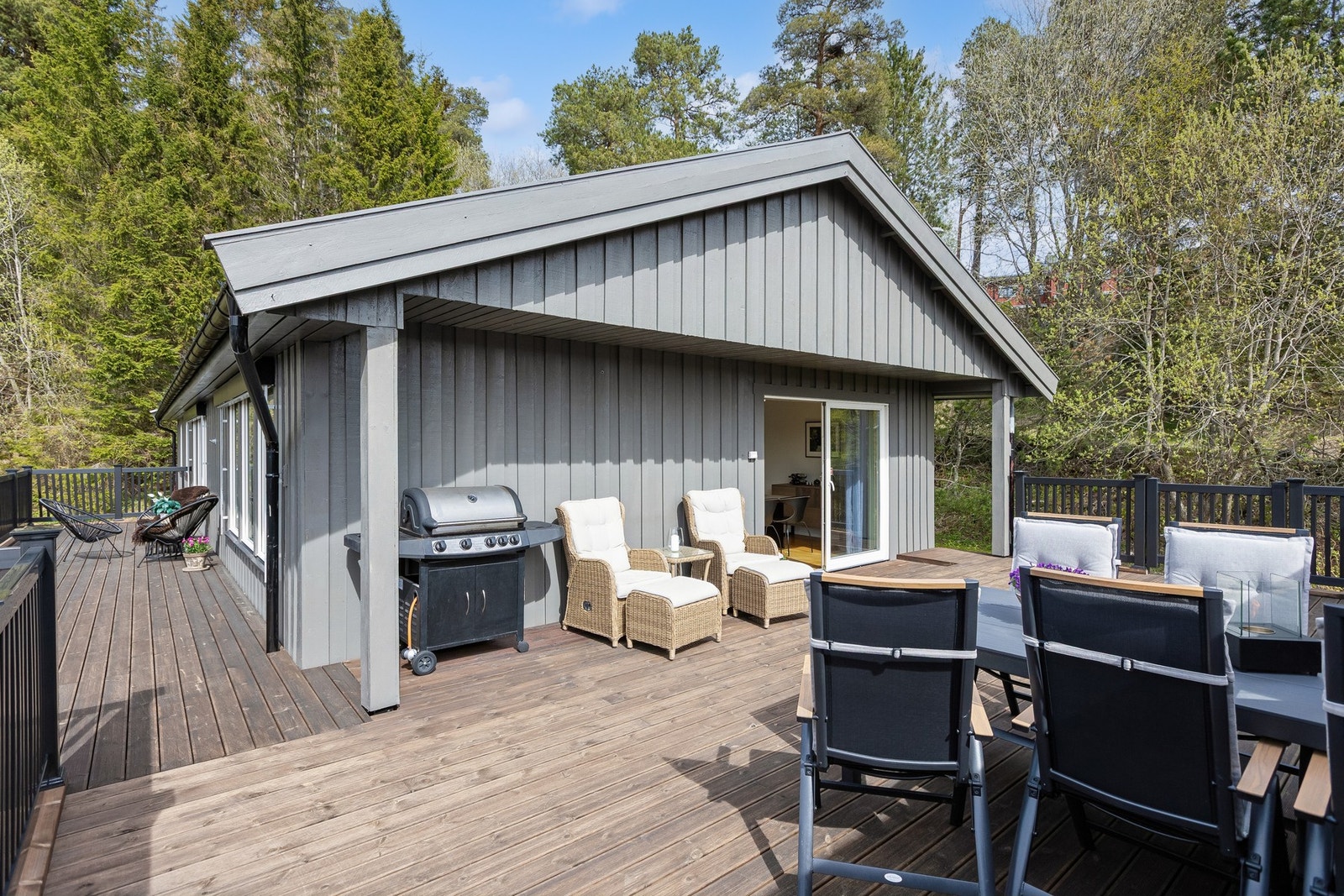 Fra stuen har du utgang til en takterrasse på hele 72kvm. Galleribilde
