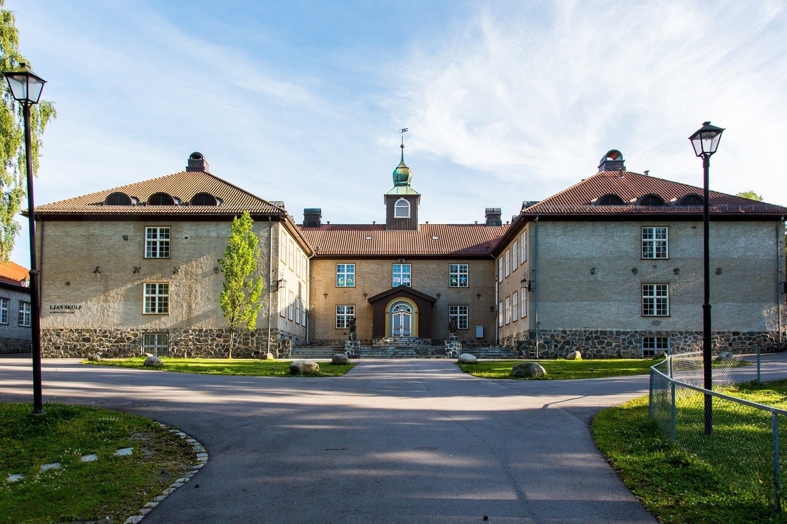 Umiddelbar nærhet til Ljan skole og gangavstand til Nordstrand ungdomsskole Galleribilde