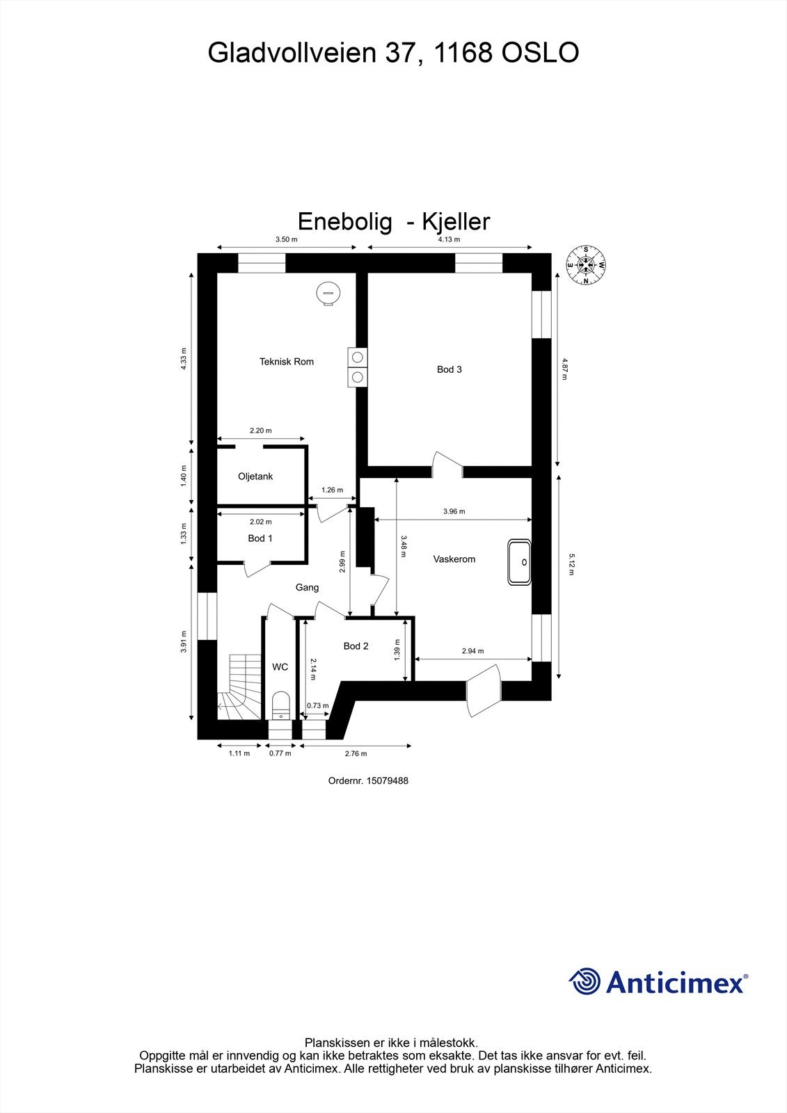 Kjeller - Kjelleretasjen er på 85 kvm og inneholder trappegang, teknisk rom, rom med tidligere oljetank, 3 boder, toalett og vaskerom Galleribilde