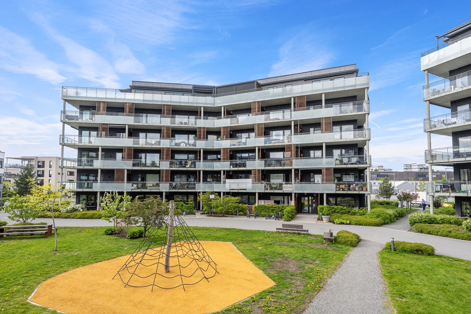 Hyggelig og sentralt sameie med moderne fastiliteter Galleribilde