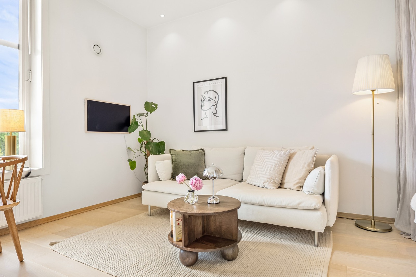 Innfelte downlights i stuen. Galleribilde