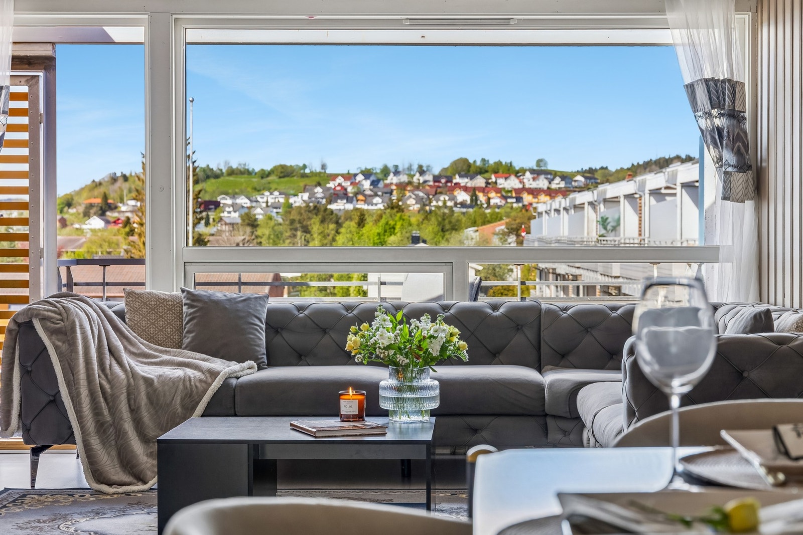 Flotte sol- og utsiktsforhold fra balkongen. Galleribilde