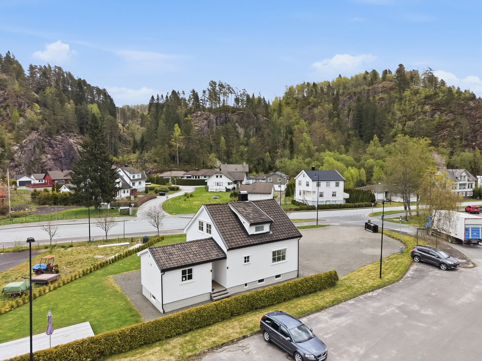 Tomtestørrelse: 1 189 kvm Galleribilde