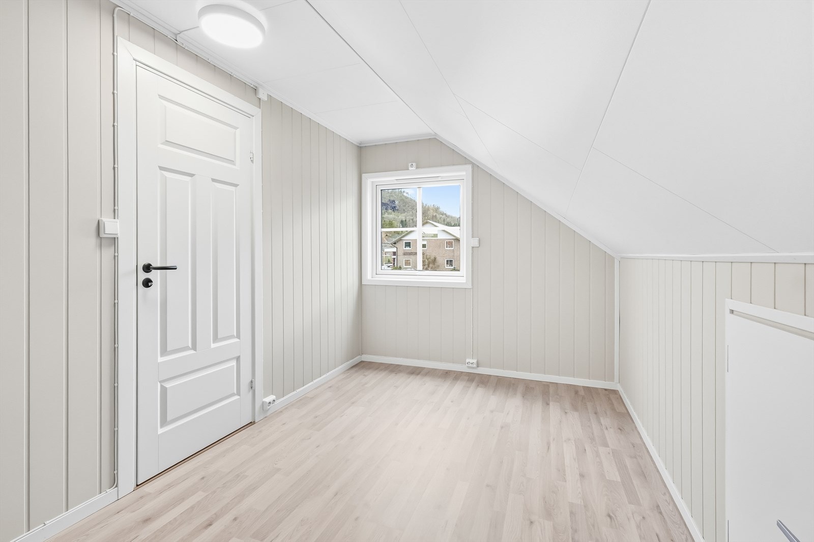 Renovert soverom 3 Galleribilde