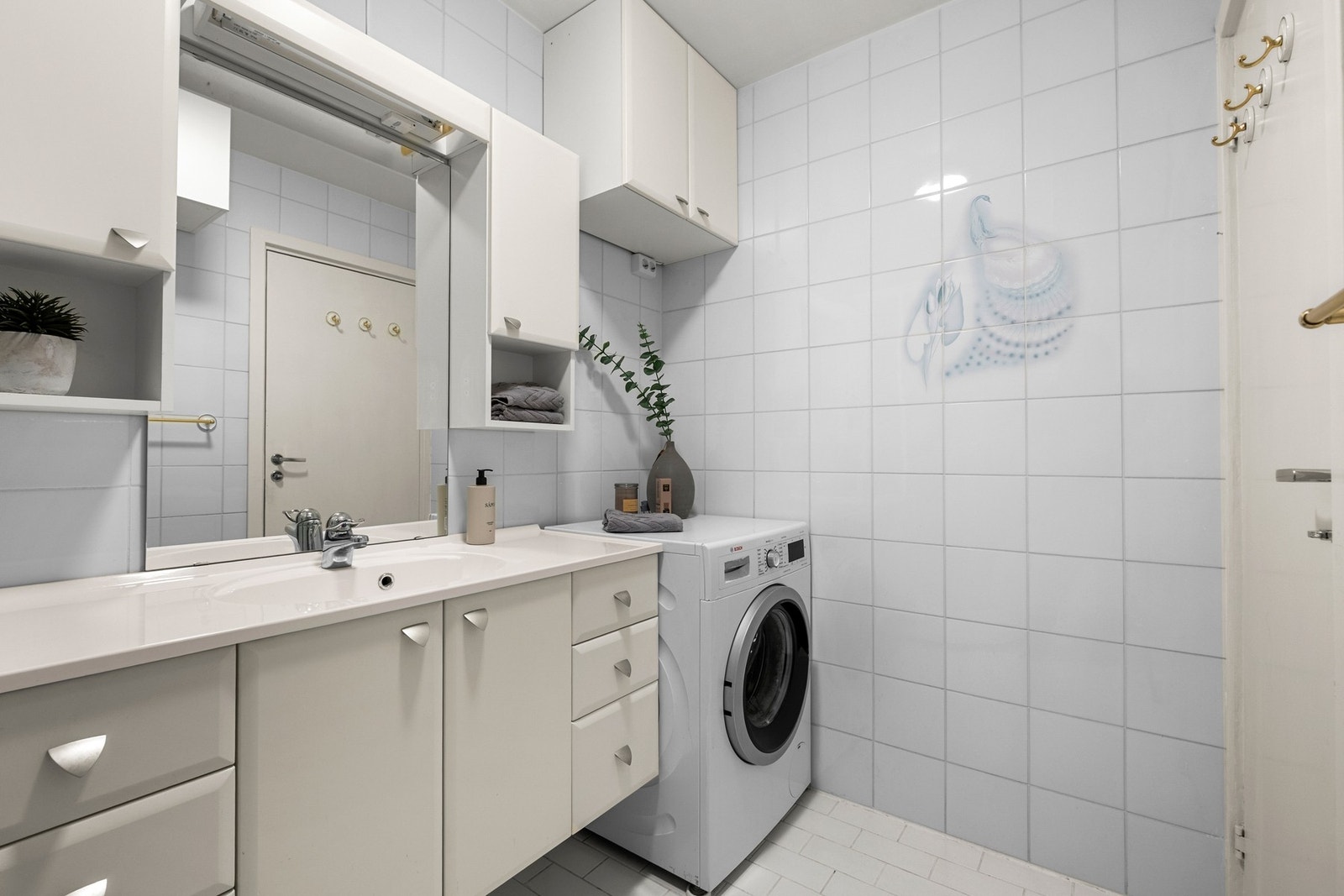 Badet måler 4,5 kvm. Galleribilde