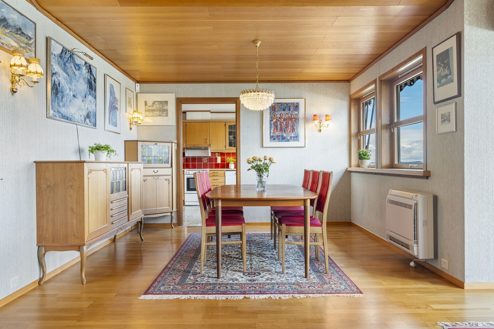 God plass til møblering av langbord. Galleribilde
