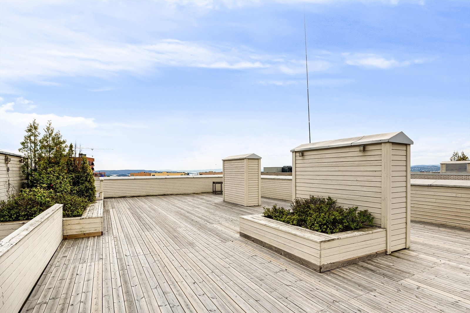 Sameiet har en stor, felles takterrasse til glede for beboerne. Galleribilde