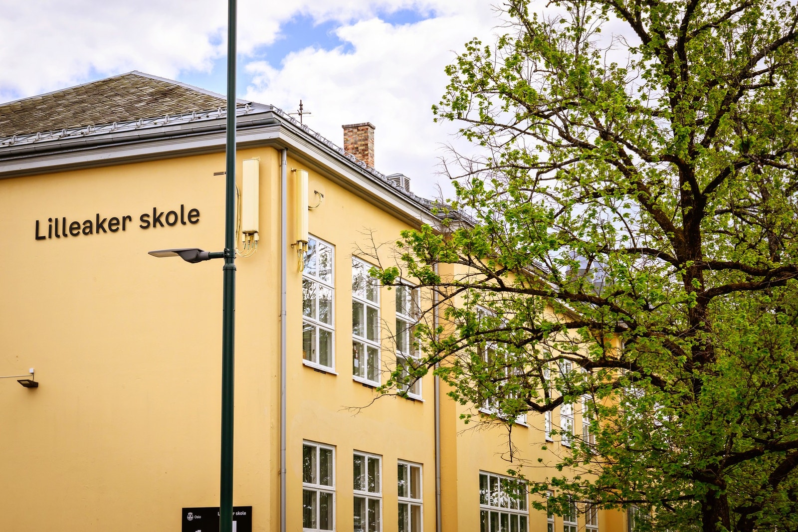 Lilleaker skole ligger kun 200 meter fra boligen Galleribilde