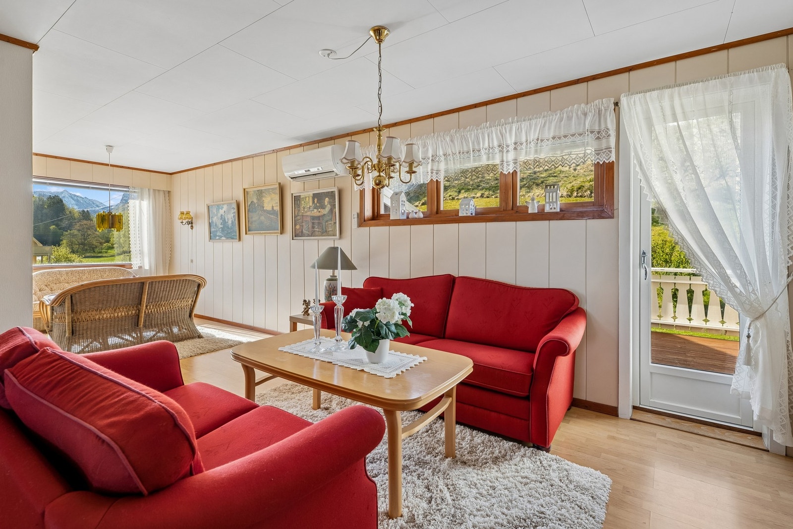 Lyst og triveleg Galleribilde