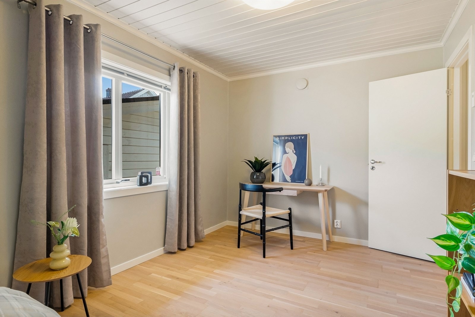 Soverom som også egner seg godt som barnerom eller kontor. Galleribilde