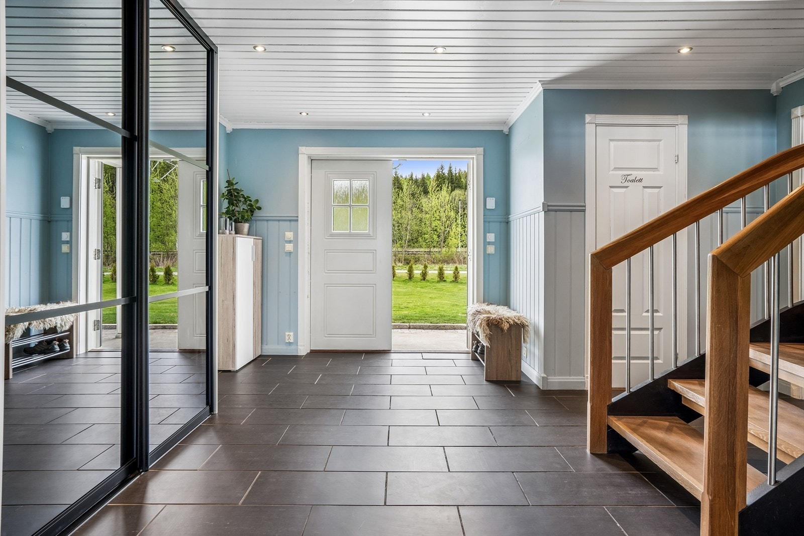 En stor hall ønsker deg velkommen inn! Galleribilde