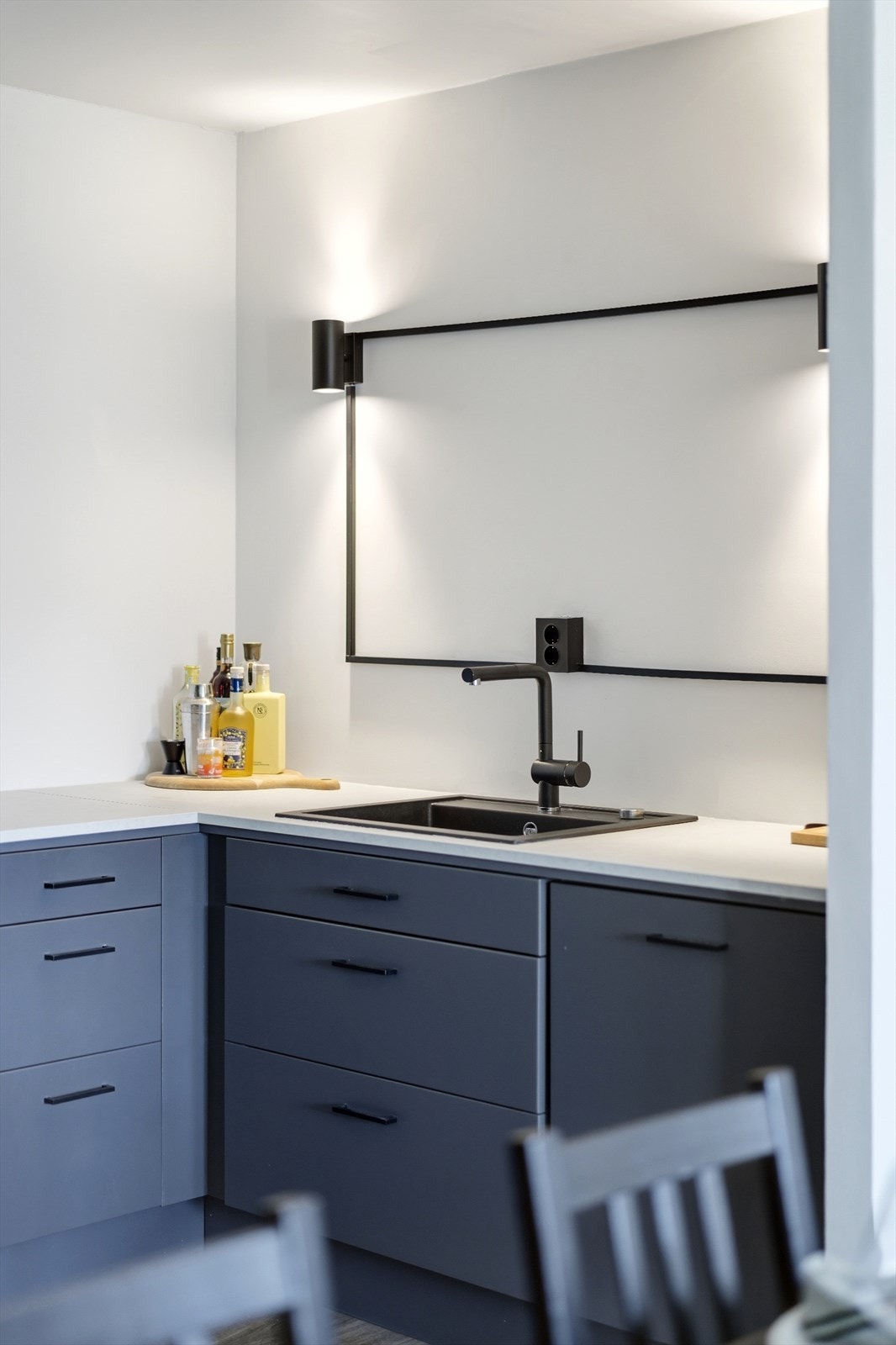 Kjøkkenventilator med avtrekk til felles avtrekkskanal. Galleribilde