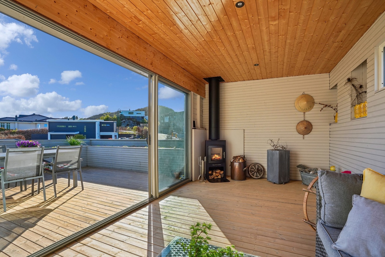 Hagestuen er et verdifullt tilskudd til hjemmet - her får du ekstra bruksflate med høy trivselsfaktor. Galleribilde