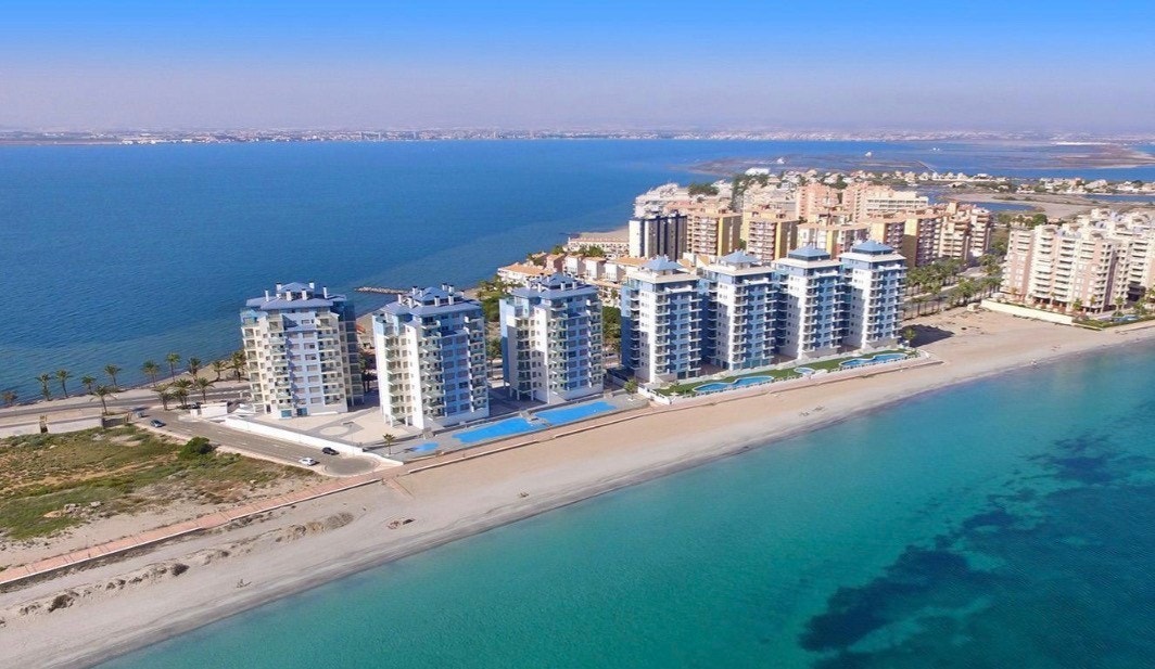 Mar Azul ligger perfekt til midt i mellom Middelhavet og Mar Menor med sine fantasiske strender. Galleribilde