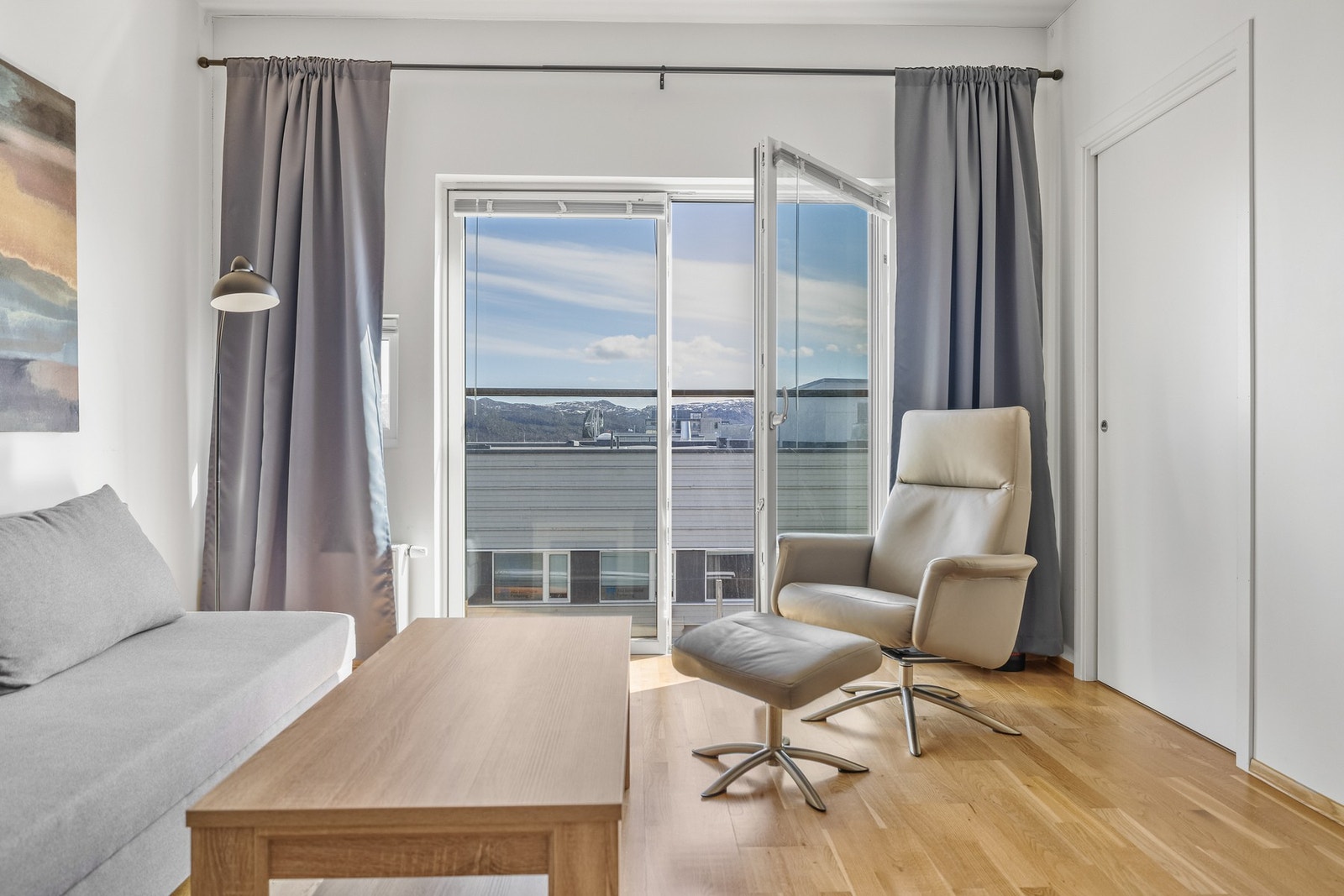 Det er også plass til annet ønsket møblement. Galleribilde