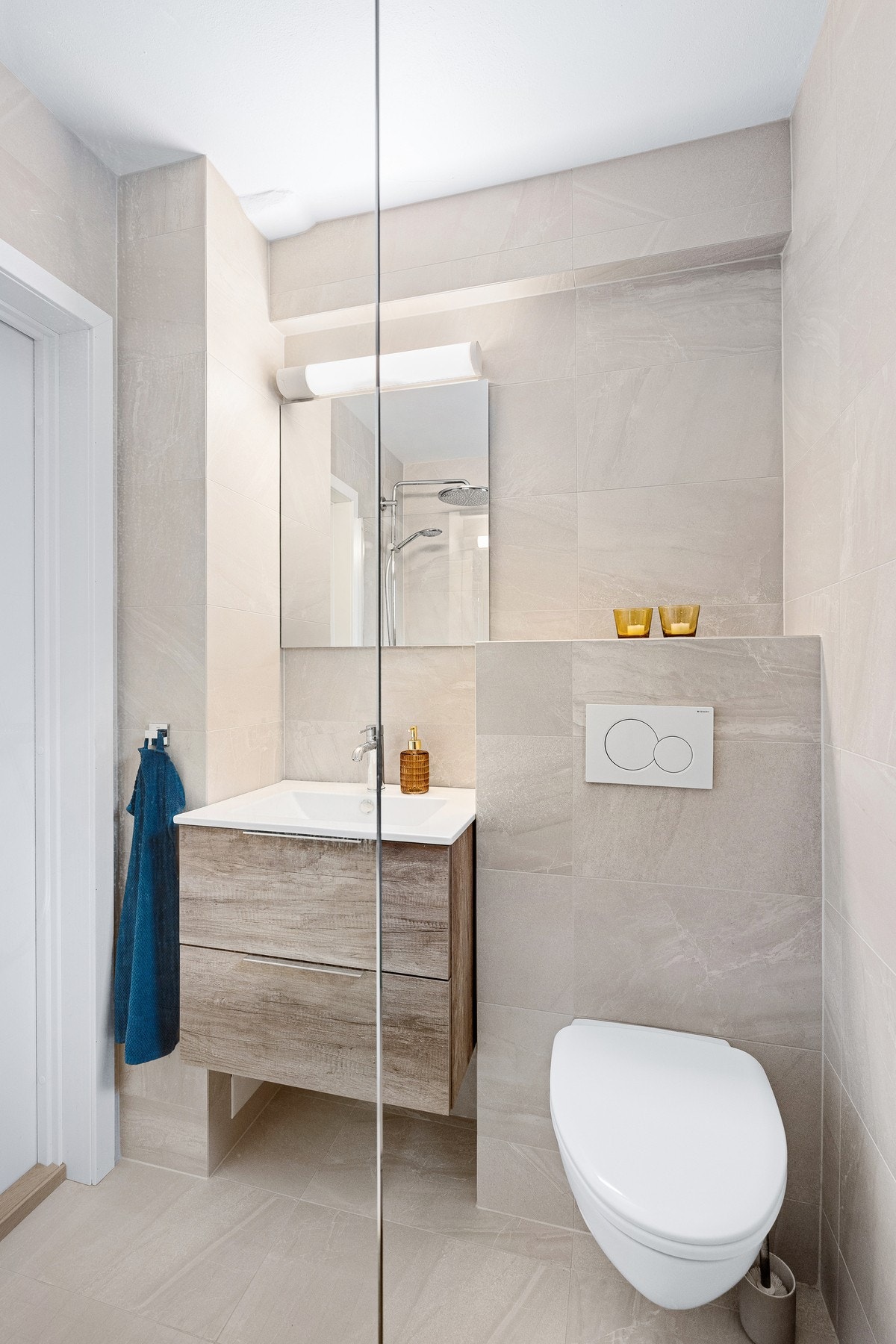 Badet er nyoppusset i 2021 og fremstår som svært pent og moderne. Galleribilde
