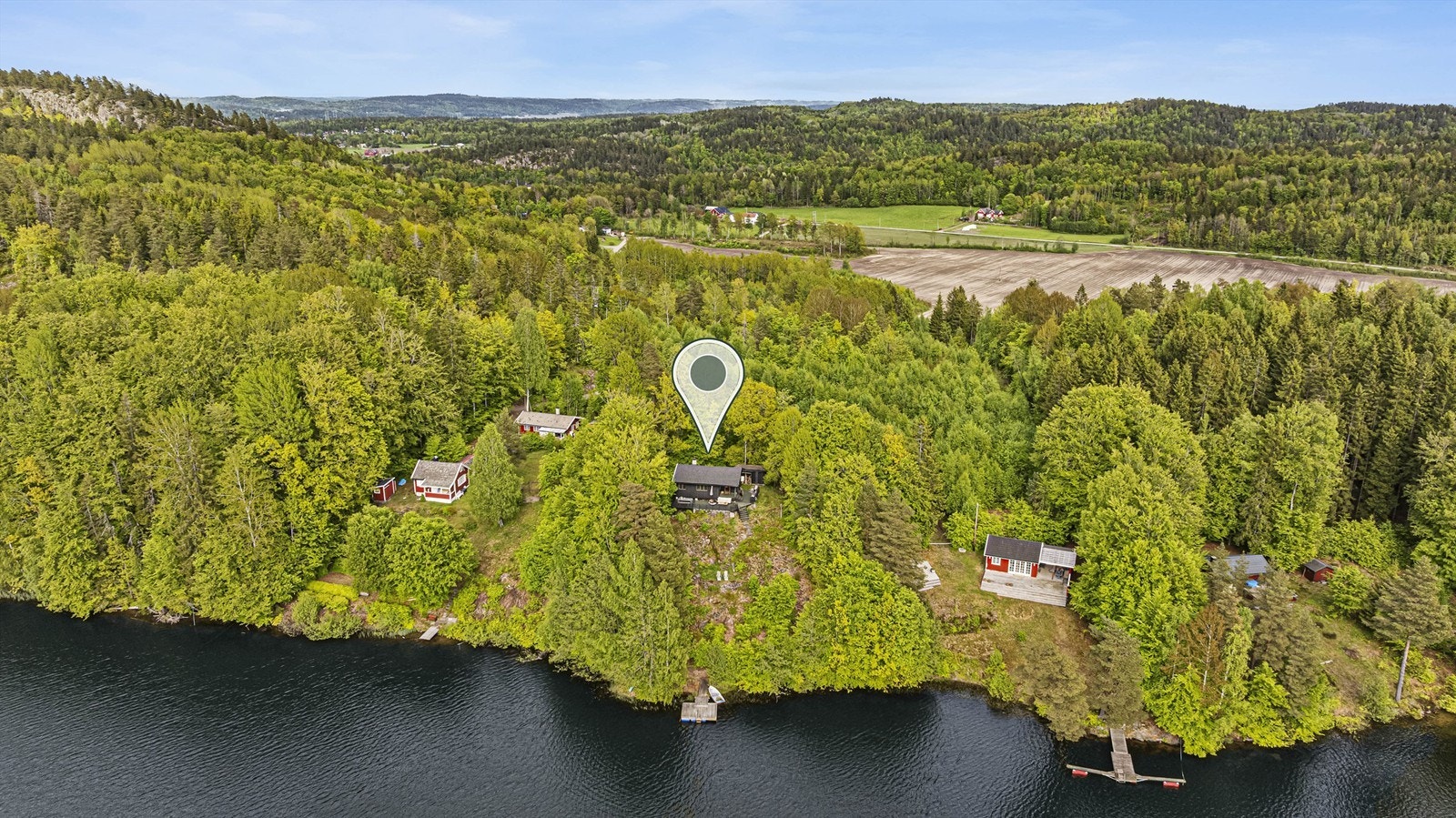 Turmulighetene starter rett utenfor døren, med et rikt nettverk av merkede løyper i området. Galleribilde