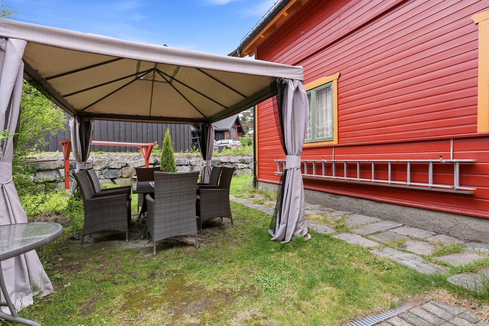 Hagen gir flere muligheter for å skape hyggelige soner for uteaktiviteter. Galleribilde