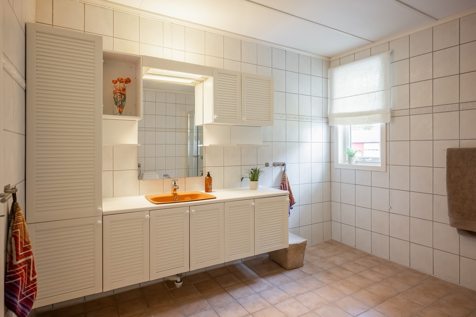 Ved soverom ligger badet som er på hele 9,2 kvm. Galleribilde