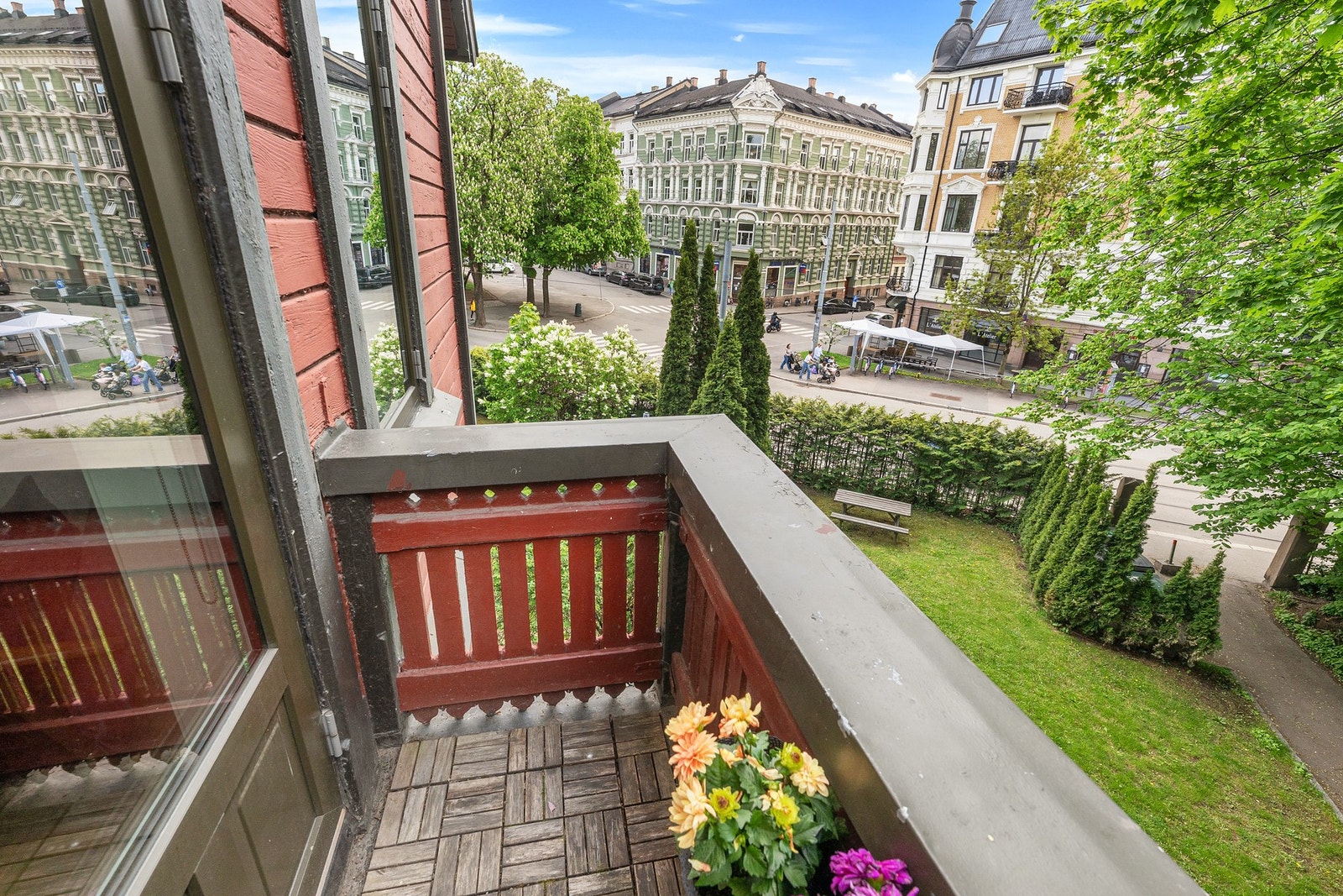 Luftebalkong ut fra soverom 3. Galleribilde