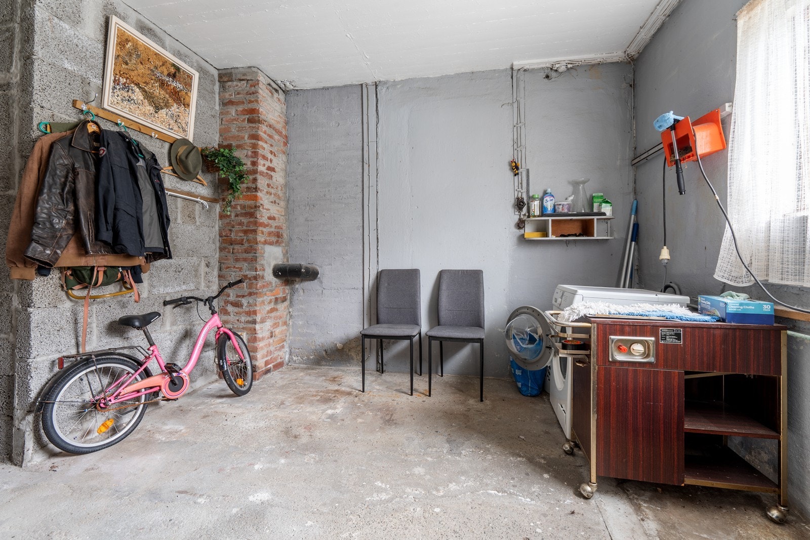 Kjelleren har masse lagringsplass Galleribilde