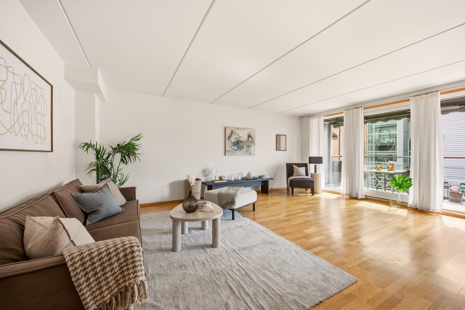 Stuen er tilrettelagt for enkel etablering av gasspeis. Galleribilde