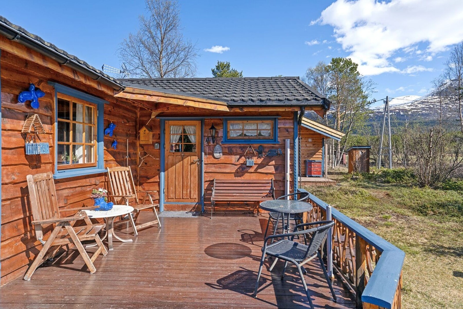 Store terrasse , flere soner og gode solforhold Galleribilde