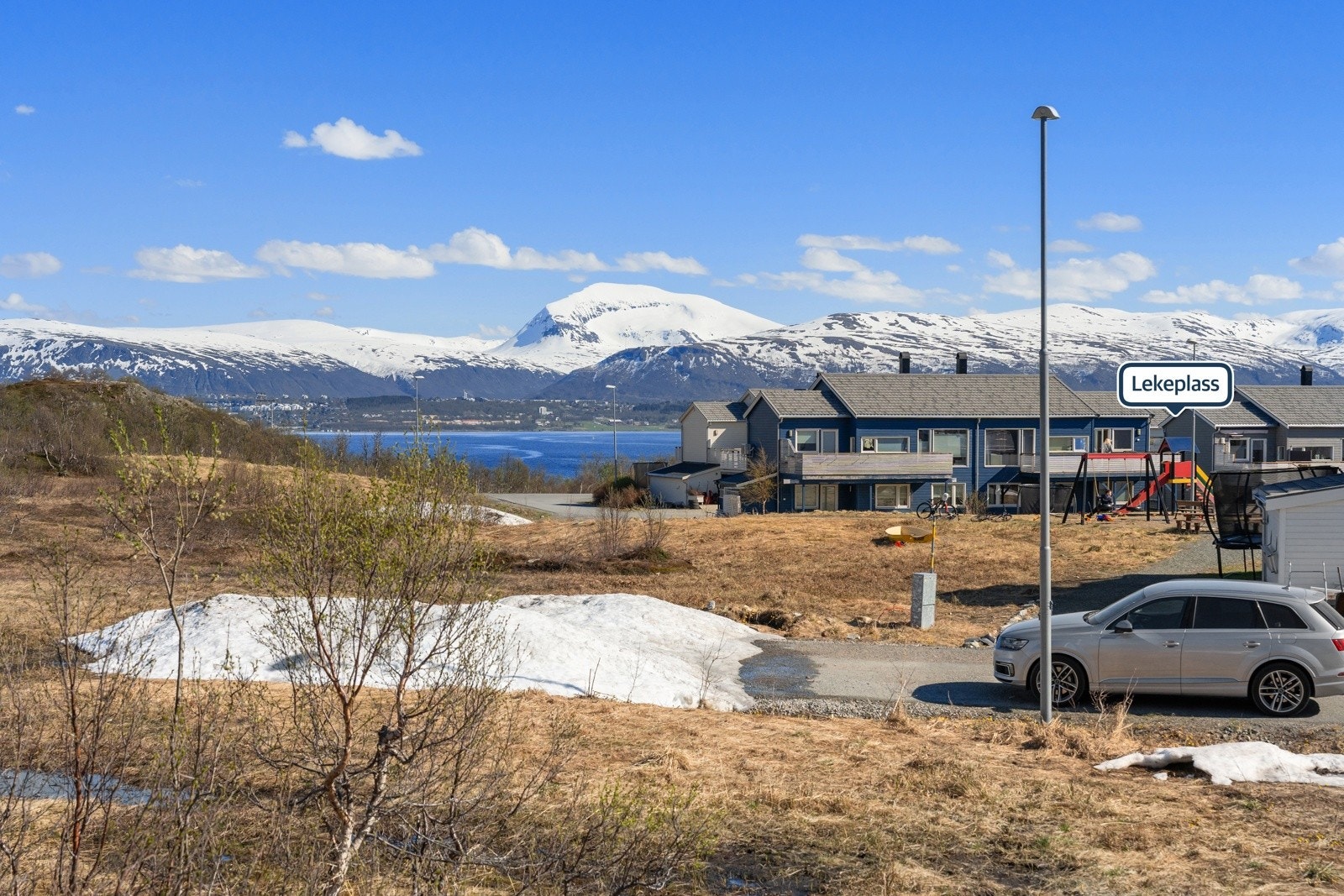Det er etablert en lekeplass like i nærområdet.