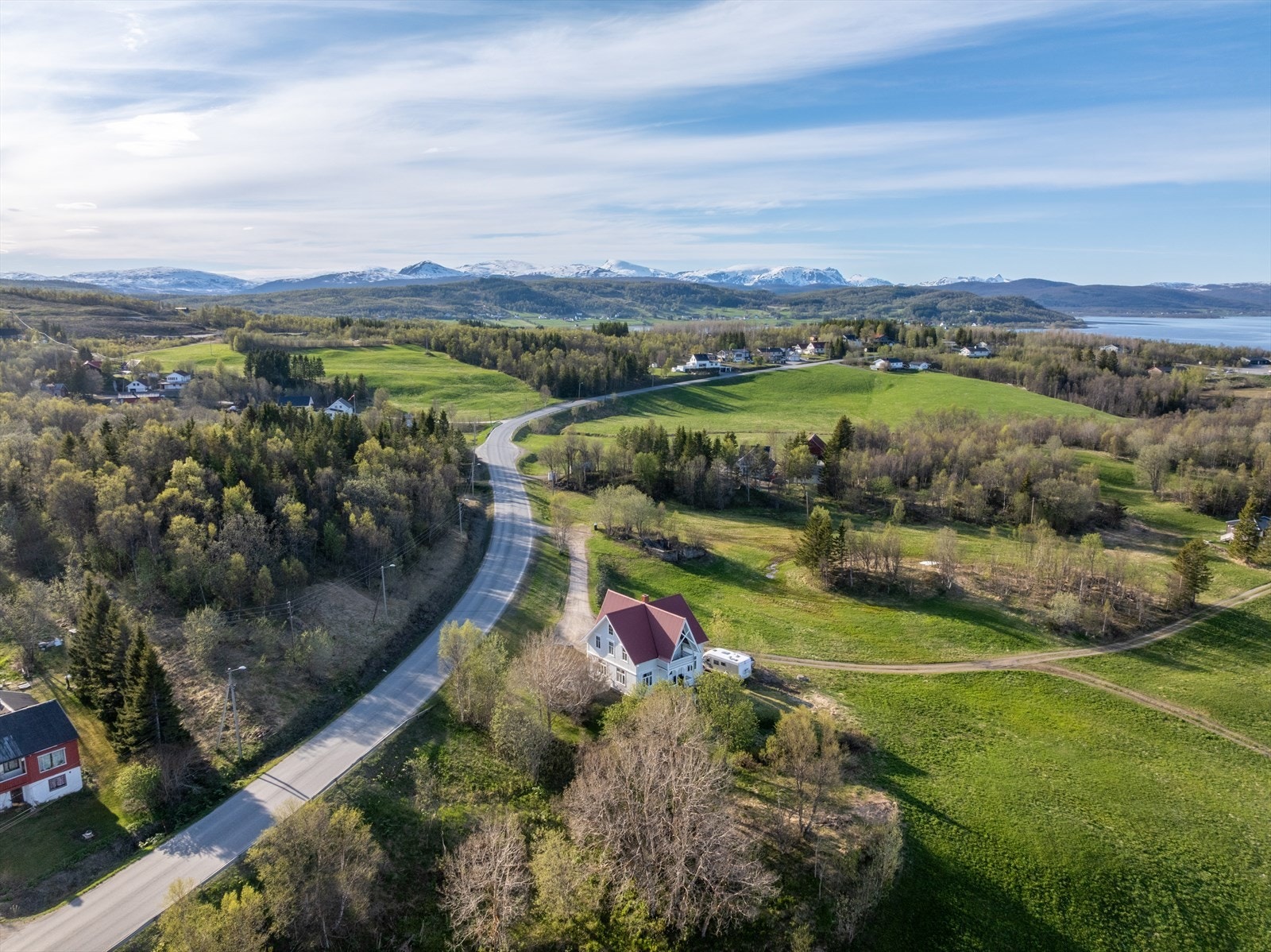 Her bor du omkranset av natur, men aldri langt fra det du trenger. Galleribilde