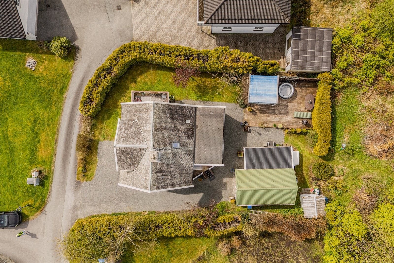 - En sjarmerende enebolig med flotte uteareler i et ettertraktet område i Fana - Galleribilde