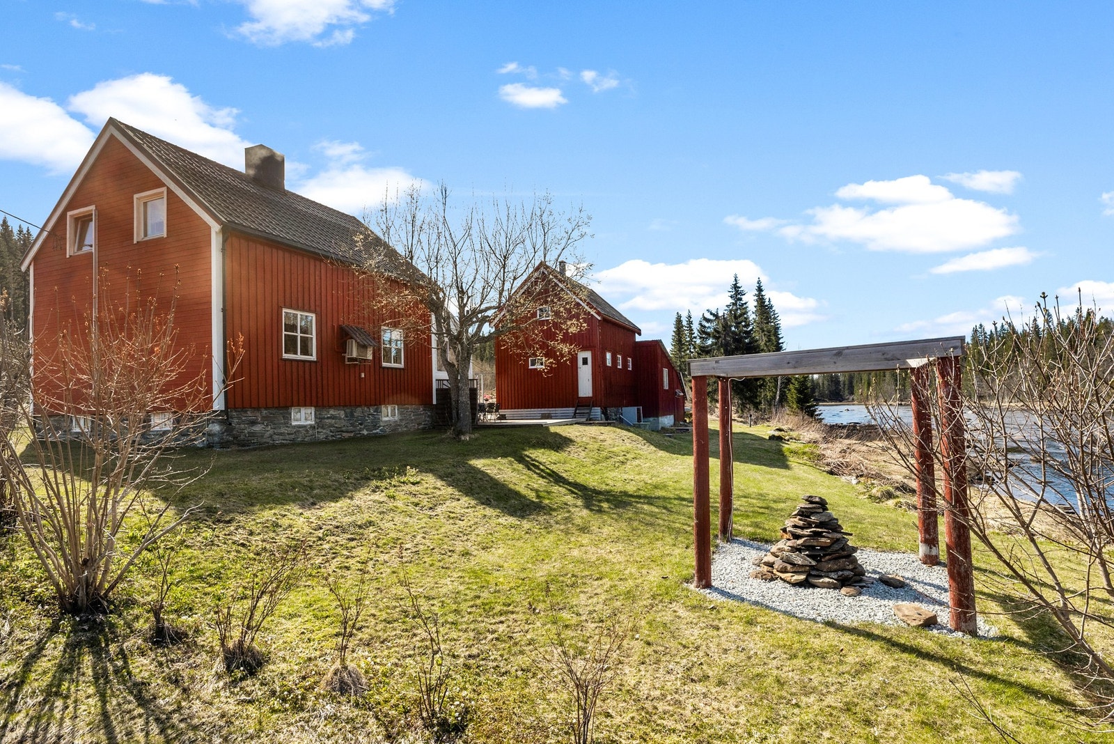 EiendomsMegler 1 v/Hans Kjetil Andreassen har gleden av å presentere Snåsamoveien 15! Foto: Martin Hågensen Galleribilde
