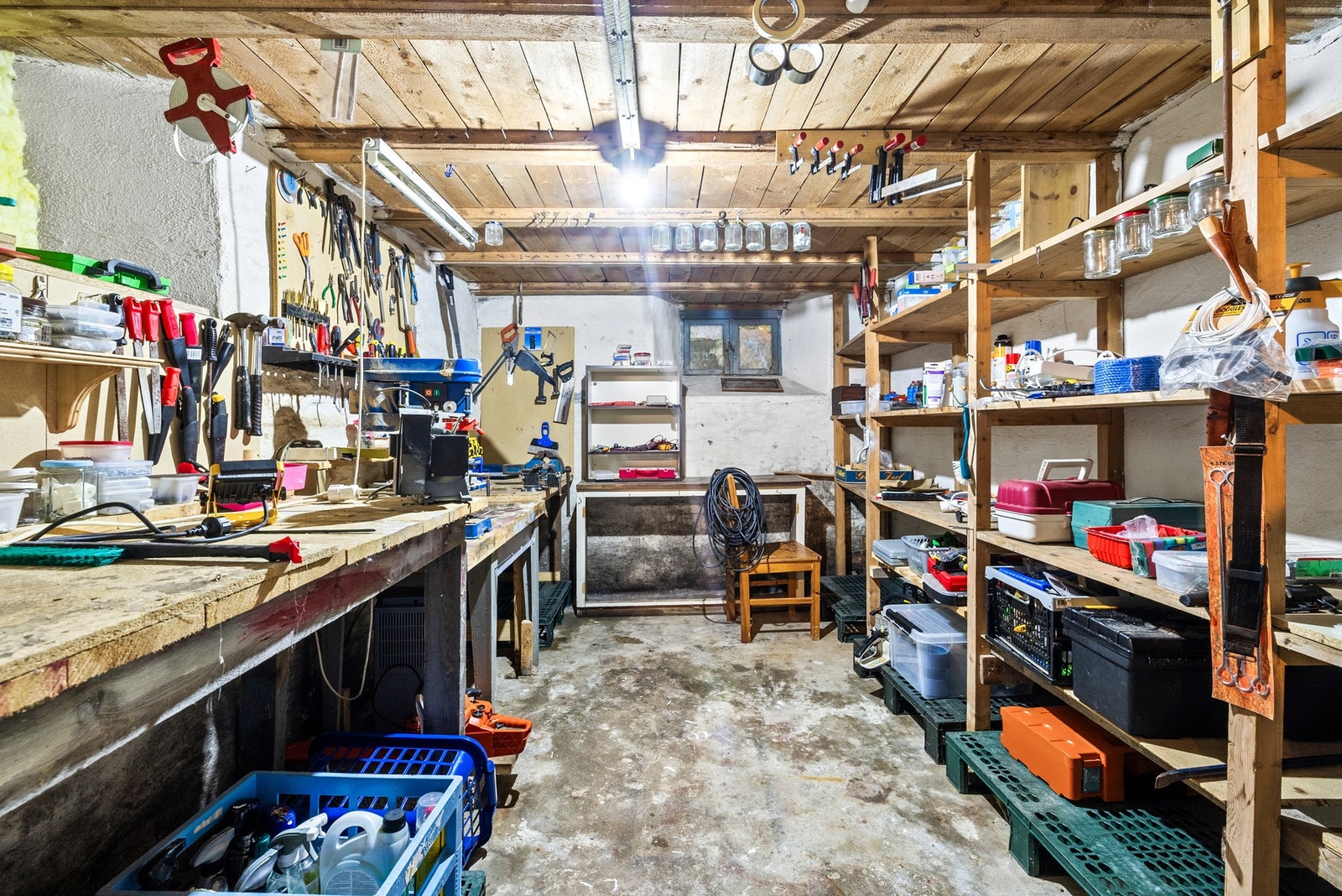 Gode muligheter for hobby og verksted Galleribilde