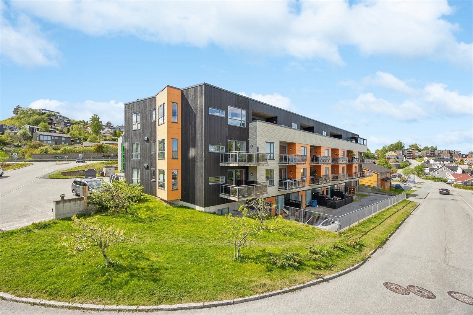 En lekker og moderne leilighet med mange gode kvaliteter. Galleribilde