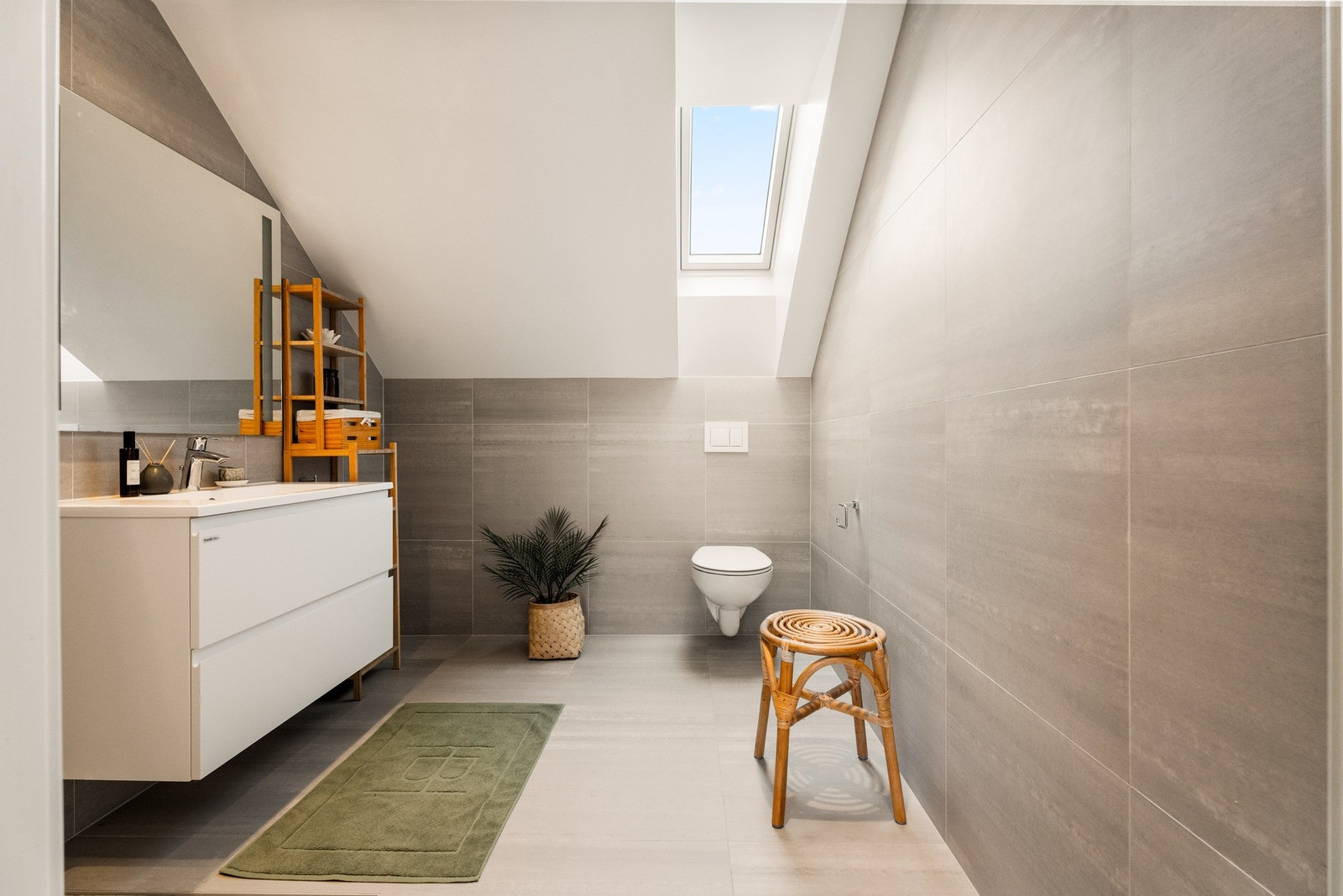 Badet i annen etasje har også varme i gulvet. Galleribilde