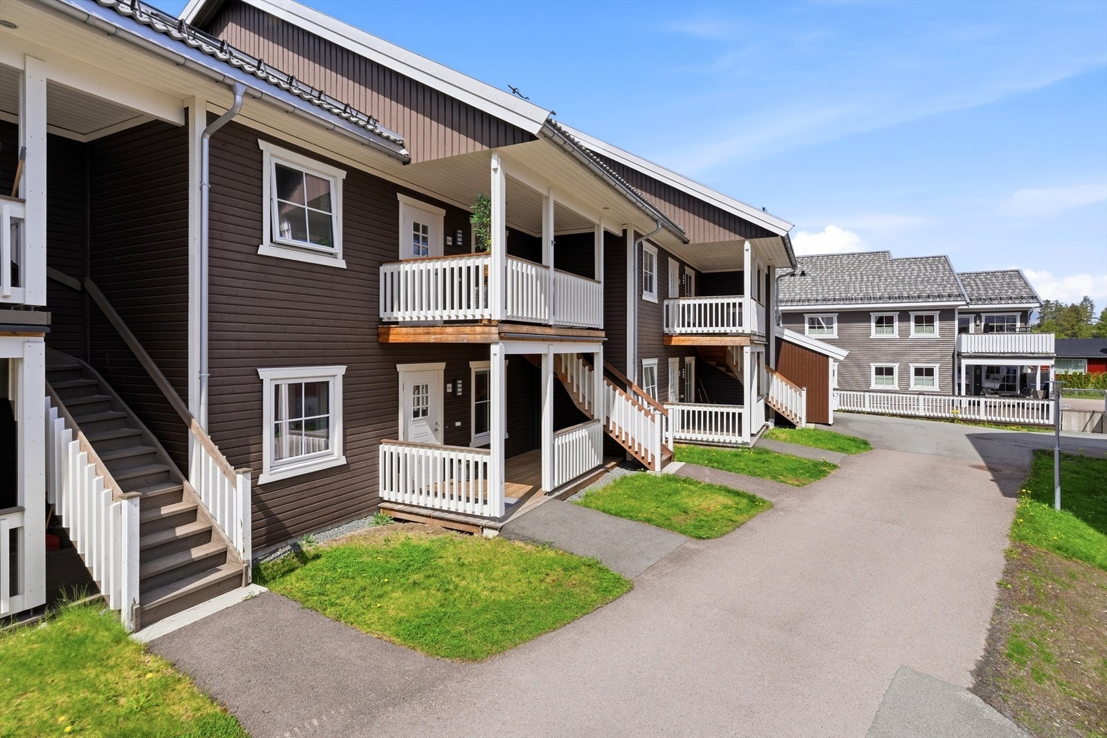 Boligsameiet Skrimsletta ble ferdigstilt i 2022 og består av 90 boligseksjoner. Galleribilde