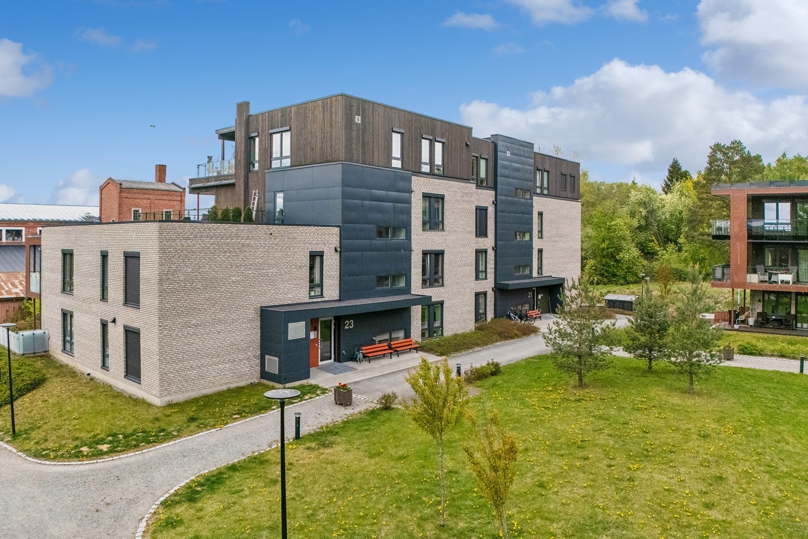 Moderne leilighetsbygg fra 2020 i Smia borettslag, som består av 80 boenheter. Galleribilde