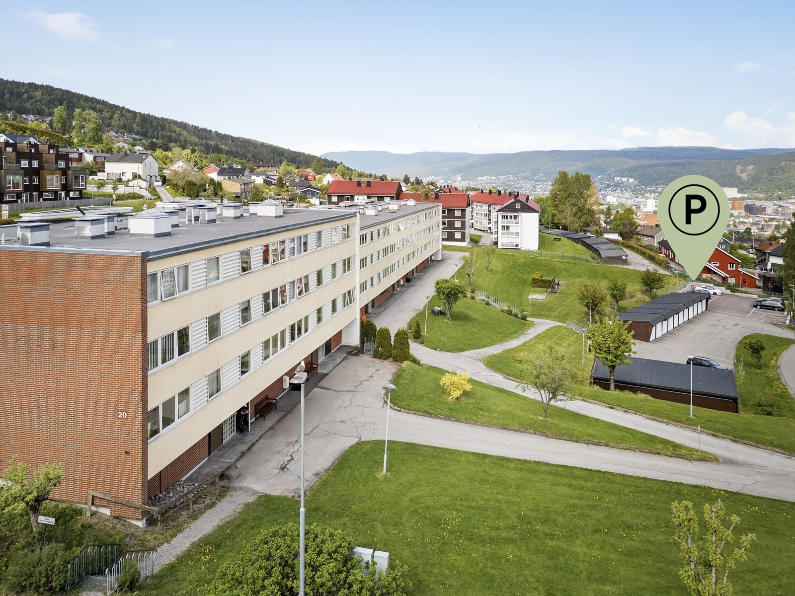Disponibel parkeringsplass i fellesområde. Galleribilde