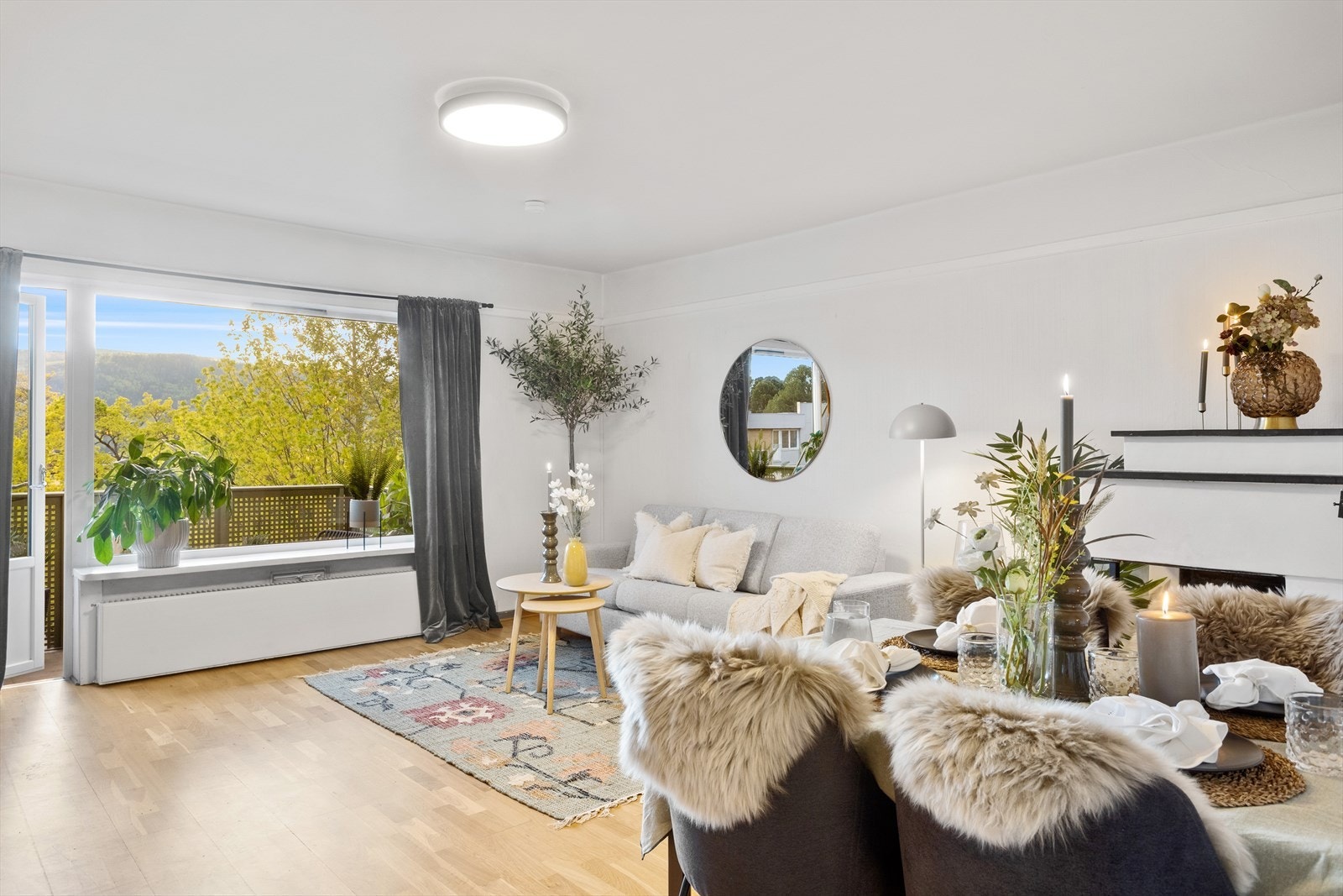 Leiligheten har raiatorer som er tilknyttet fjernvarme. Galleribilde
