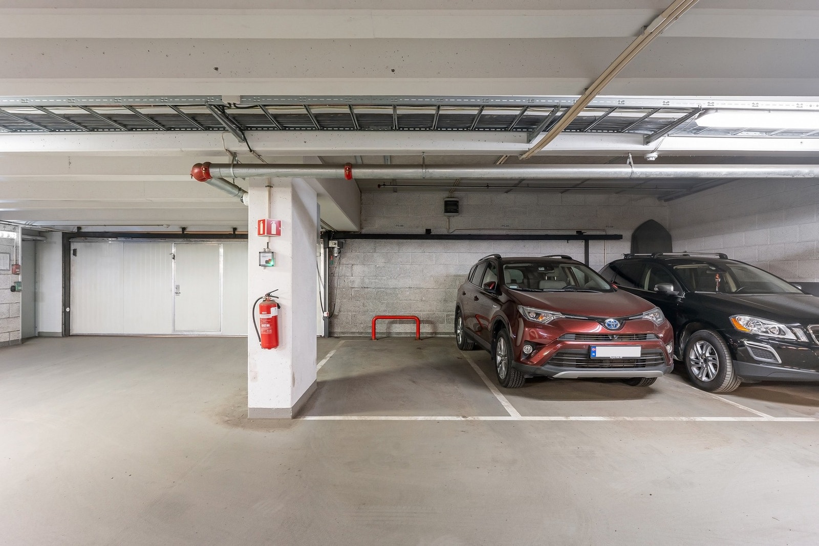 Leiligheten selges med én garasjeplass i kjeller m/mulighet for kjøp av en ekstra plass Galleribilde