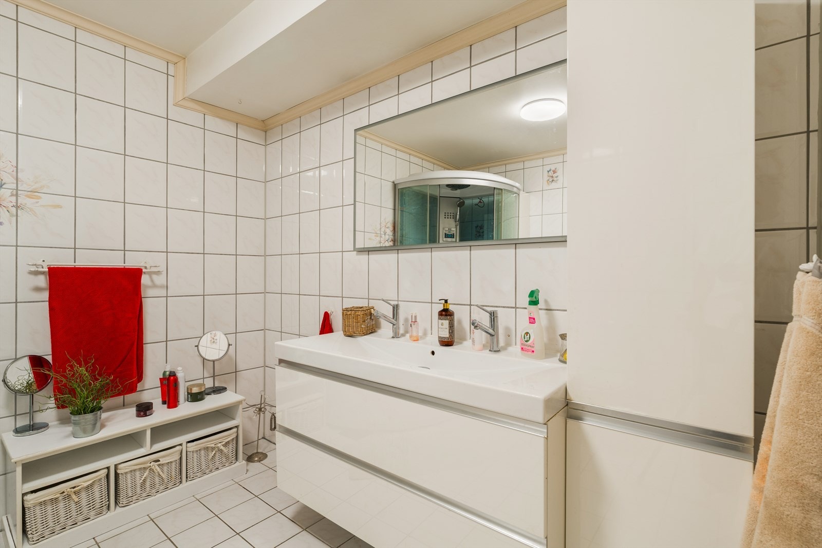 Dobbel servant - svært praktisk i en travel hverdag Galleribilde