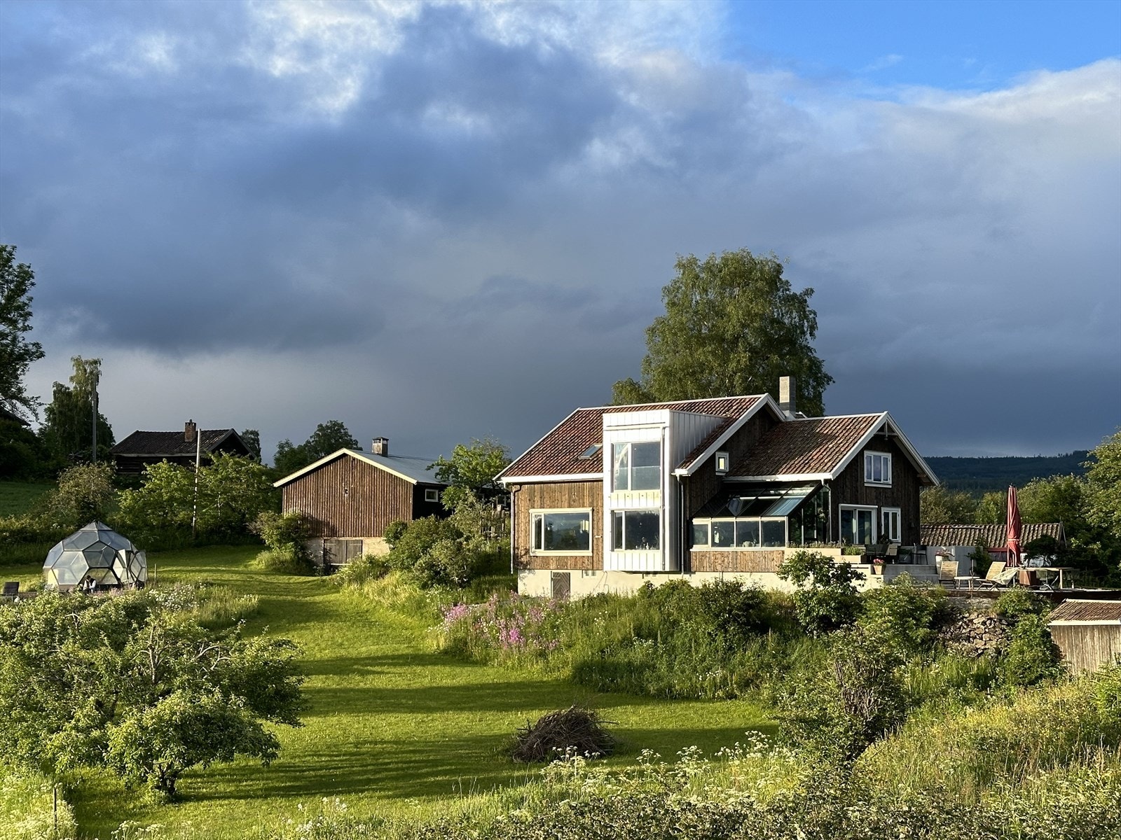 Erik og Anders mottok byggeskikksprisen i 2021, for boligens fantastiske utforming og arkitektur. Galleribilde