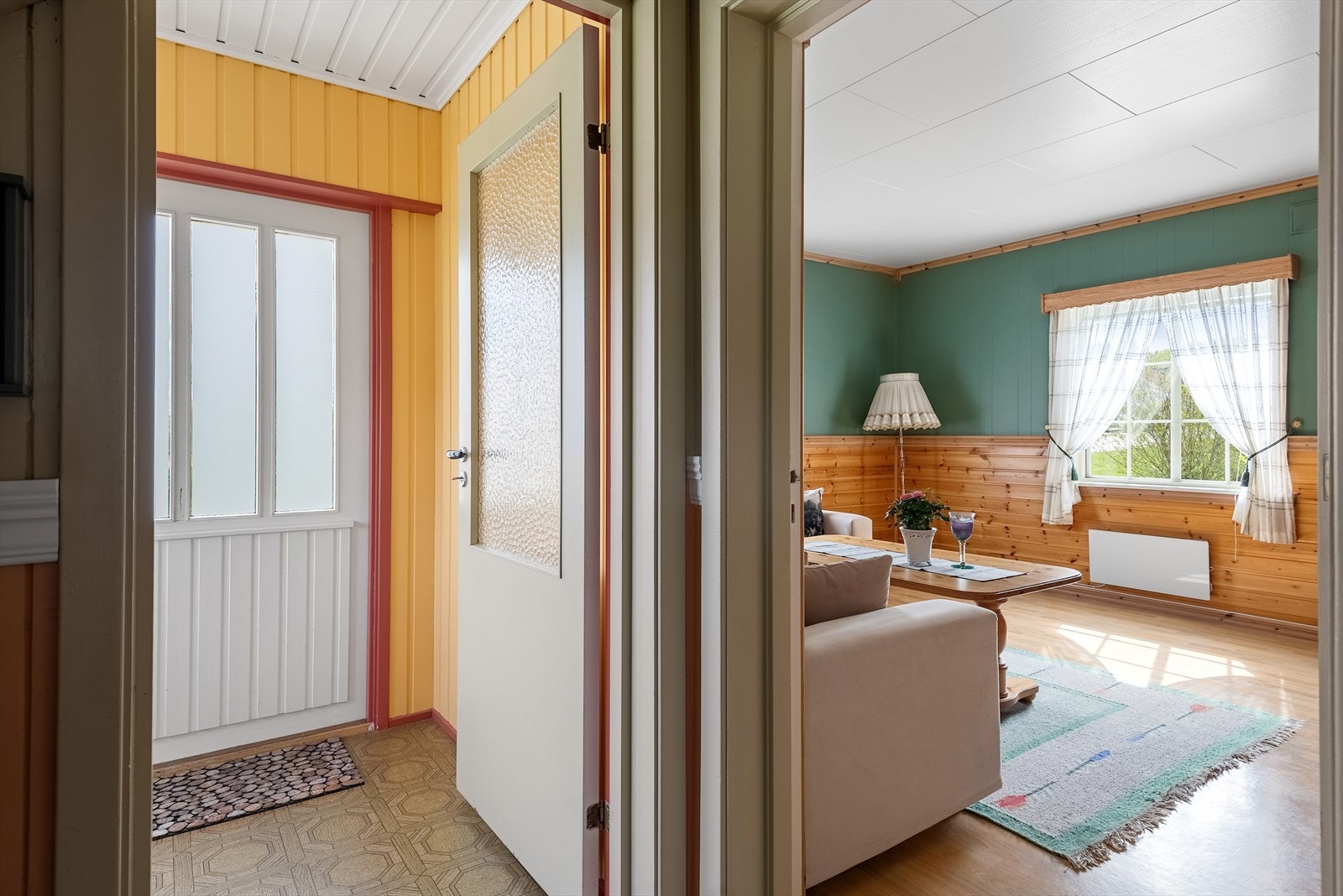 Inngang/ gang Galleribilde