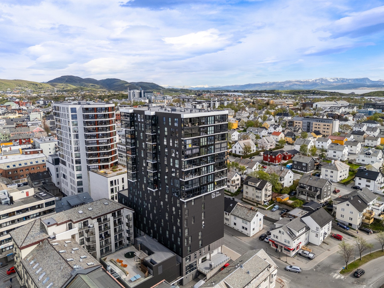Leiligheten disponerer i tillegg en egen ekstern bod i kjelleren, noe som sørger for ekstra lagringsmuligheter. Galleribilde