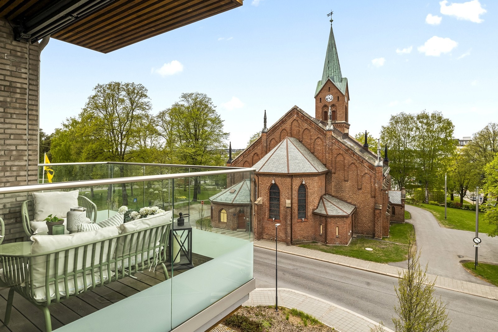 Leiligheten disponerer også en ekstern bod på 5 m² i kjelleren. Galleribilde