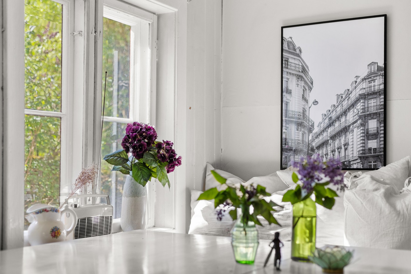 Her kan morgenkaffen nytes i rolige omgivelser. Galleribilde