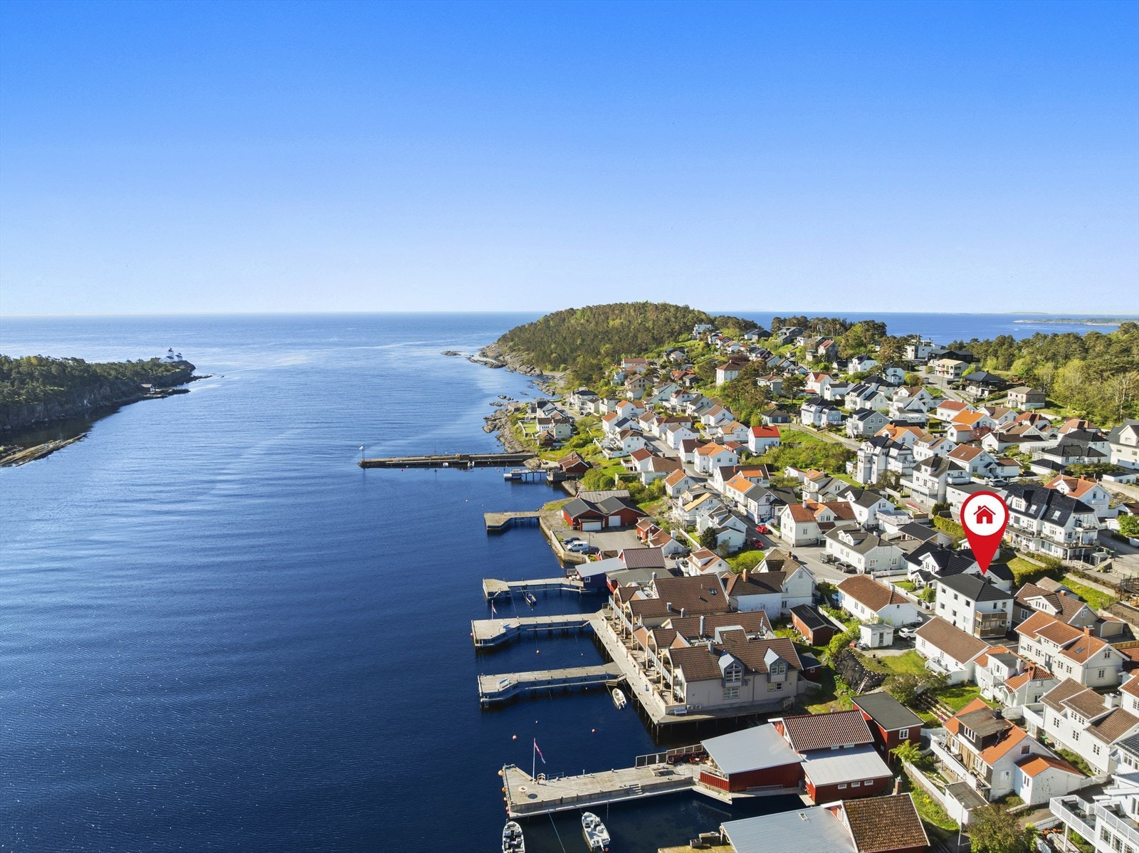 En gjennomgående oppusset enebolig med generasjonsdel/utleiemulighet Galleribilde