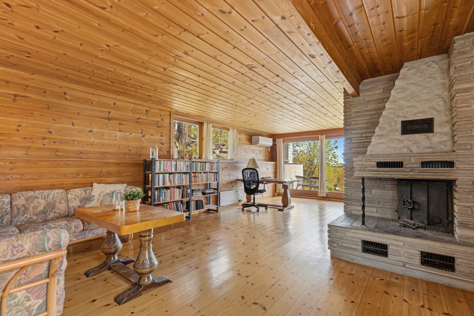 Stue 2 Galleribilde