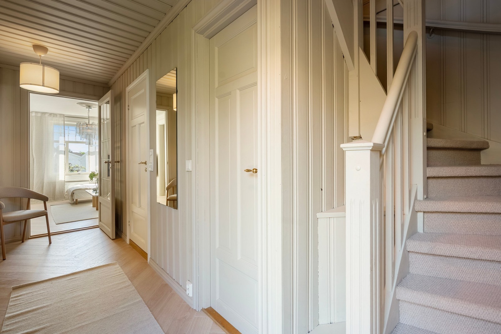 Trapp opp til 2.etasje Galleribilde