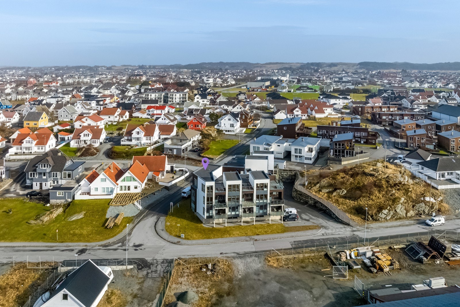 Sentral beliggenhet med kort avstand til sentrum. Galleribilde